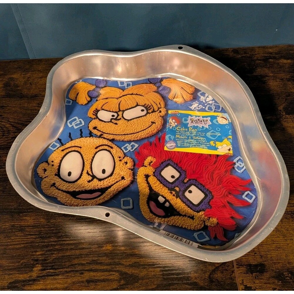 Vtg Rugrats Cake Pan Wilton Aluminum Baking Mold Nickelodeon Rug Rats Tommy 1998